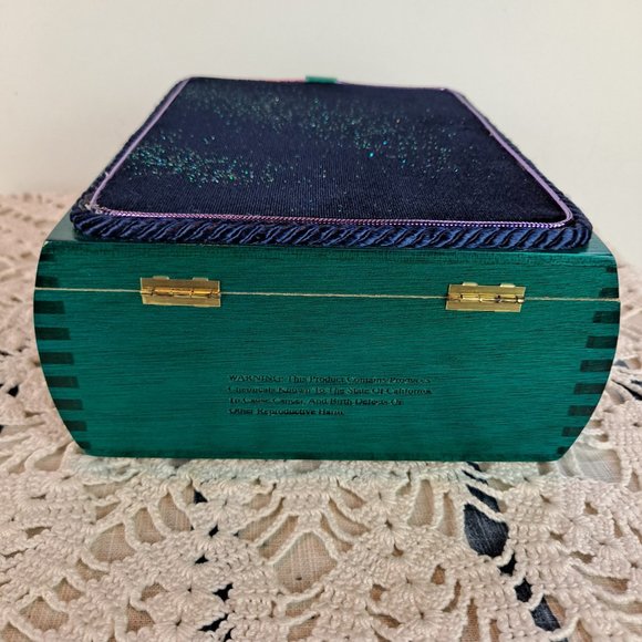 Handcrafter Keepsake / Jewelry Box from Cigar Box - Picture 7 of 10